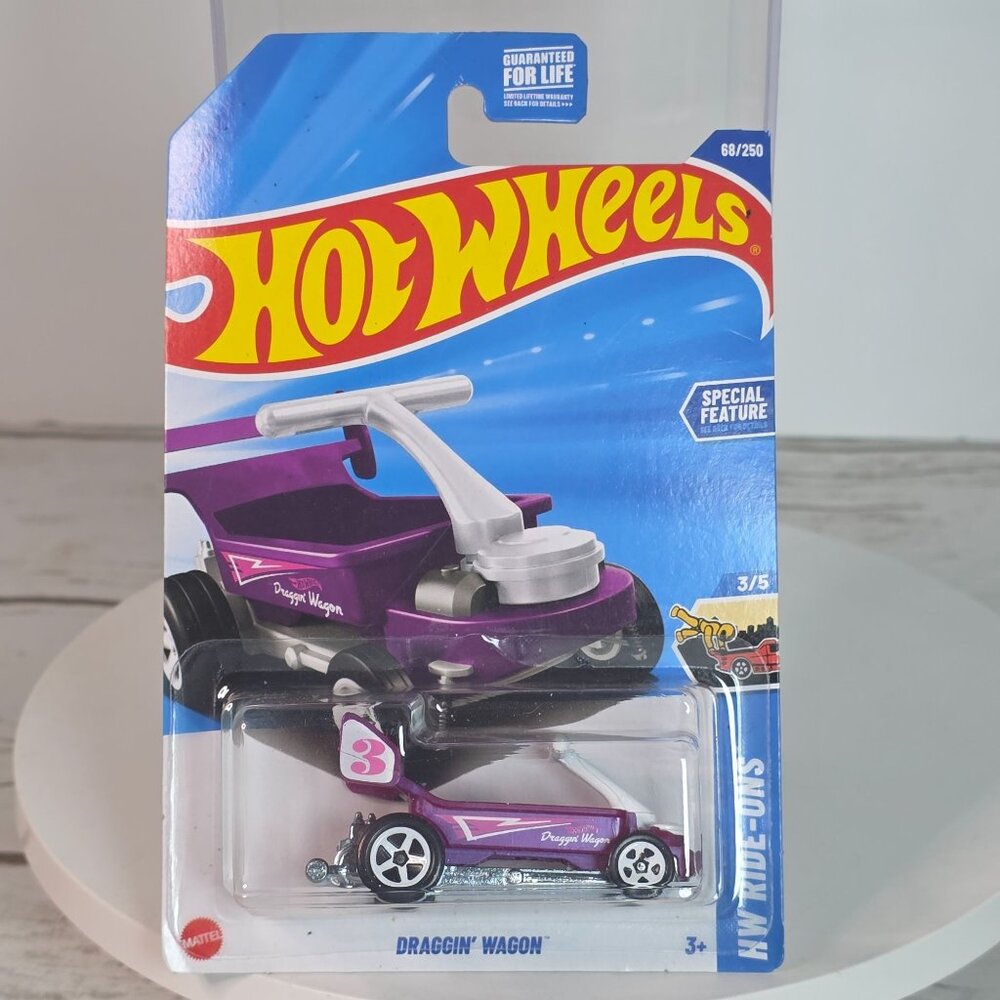 Hot Wheels Draggin Wagon Purple Die-Cast Car 68/250 3/5 Limited Edition Guarante